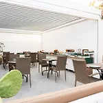 Bed and breakfast Elaia 4*